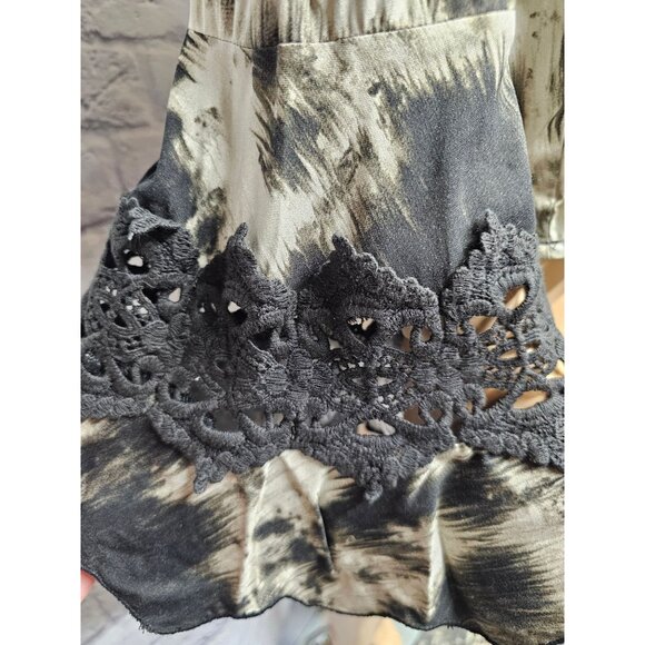 VENUS S BLACK BEIGE MOCK NECK COLD SHOULDER SMOCKED WAIST PEPLUM V-NECK L/S TOP - Picture 11 of 16